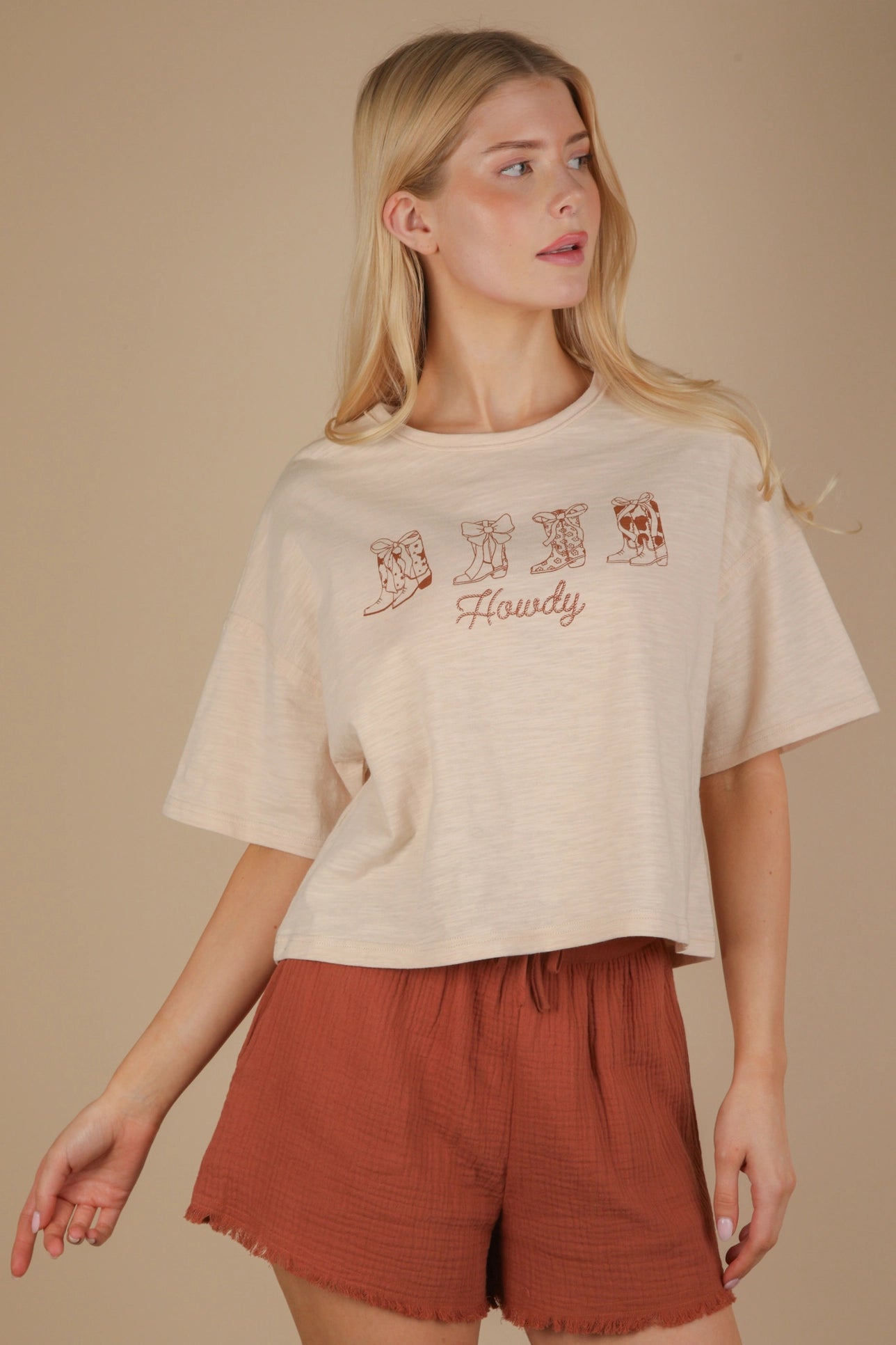 Oversized Howdy Graphic Tee