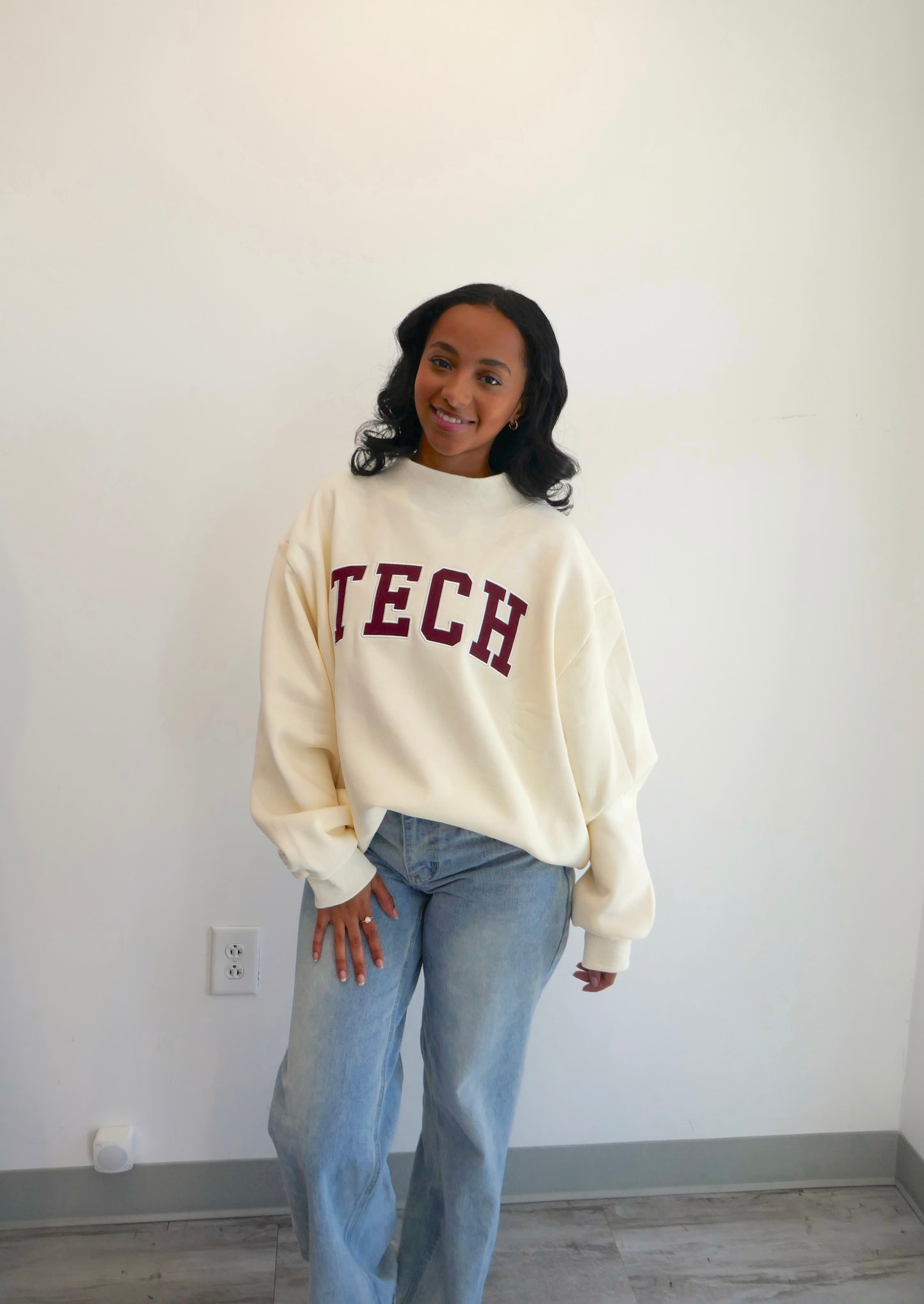 Cream/Maroon Tech Mockneck