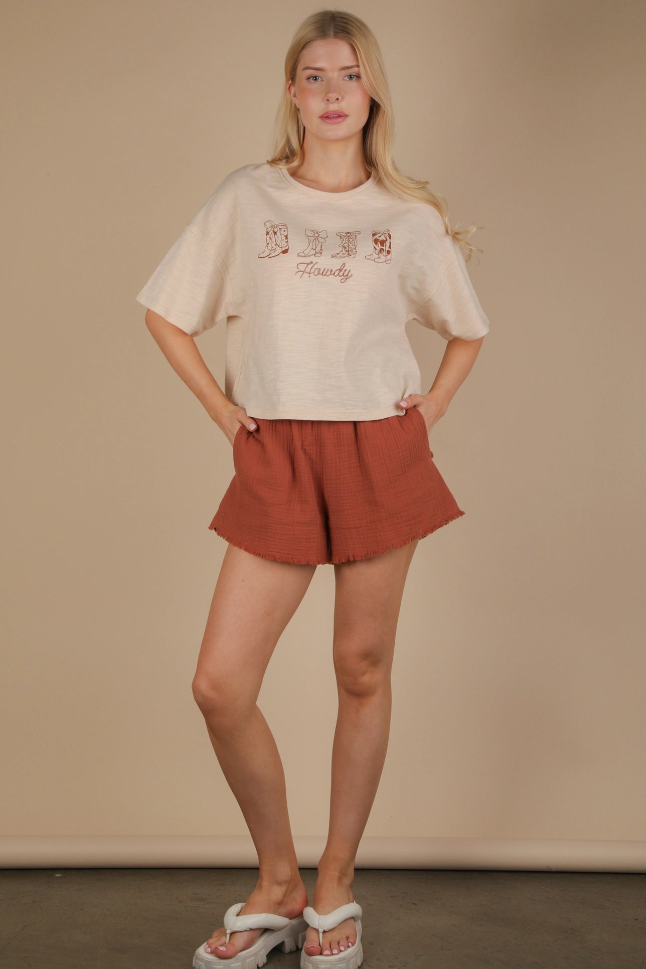 Oversized Howdy Graphic Tee
